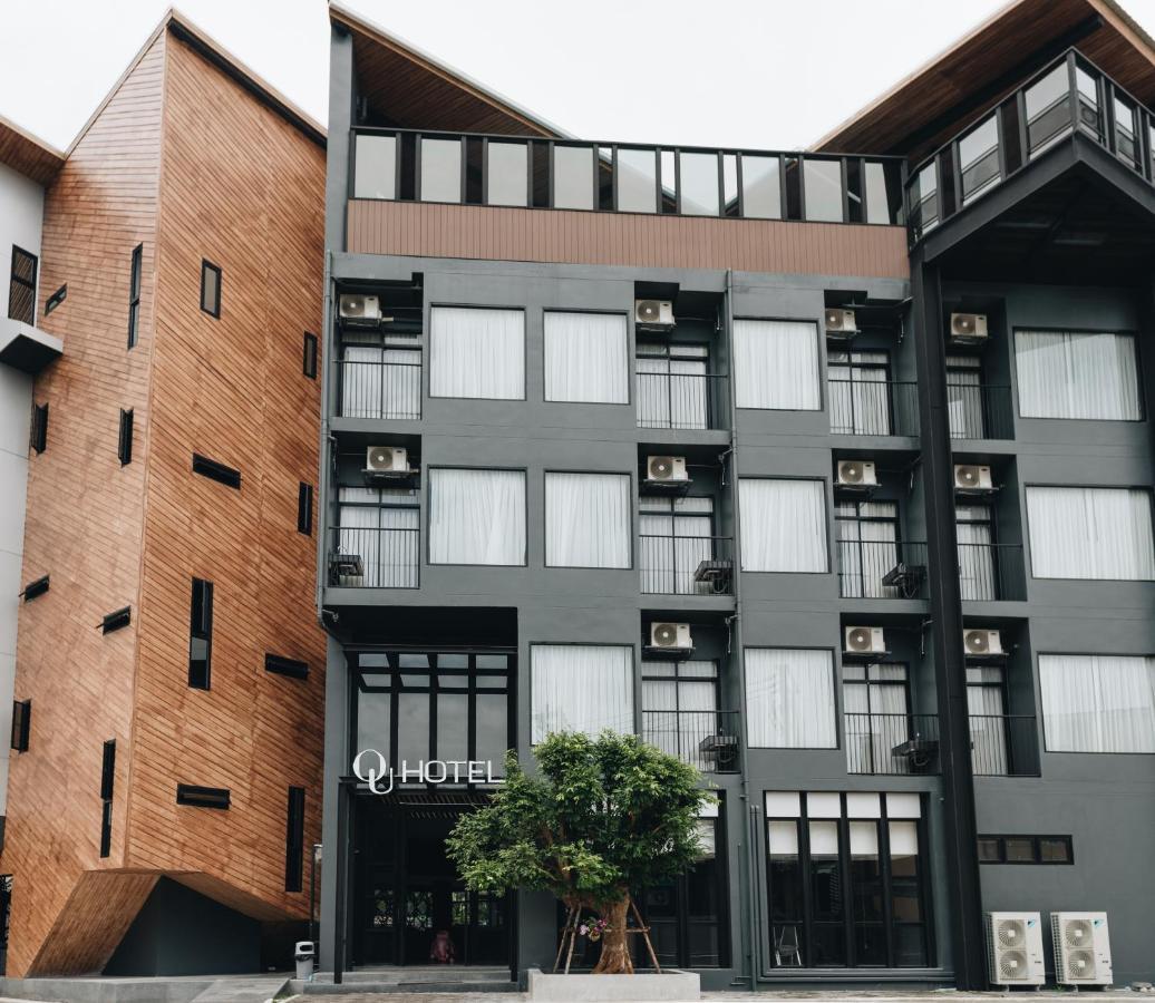Ou Hotel Phitsanulok Buitenkant foto